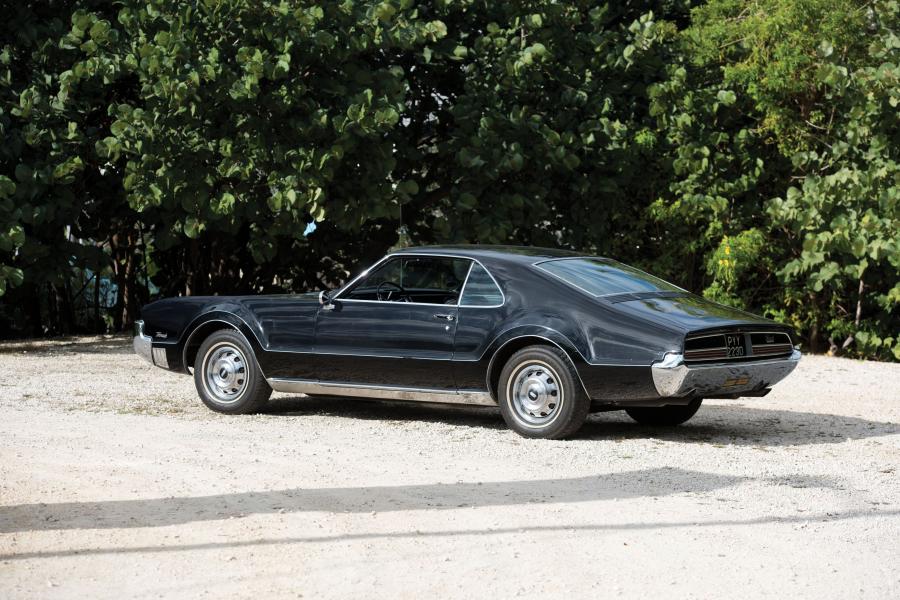  Oldsmobile Toronado (9487) 1966 года  (фото 3 из 48)